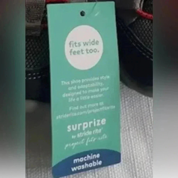 Surprize Made By STRIDE RITE - Picture 11 of 12